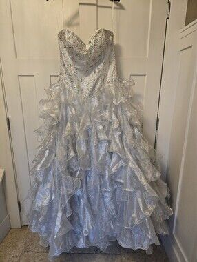 Layla K. Silver/ gray Formal Ball Gown Sz 12 Prom Grad Wedding Princess Dress